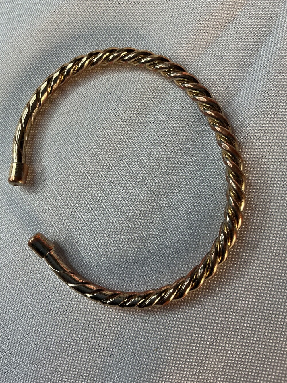 ★ Gold Tone Twisted Rope Open Cuff Bracelet Textured Classic Statement Jewelry